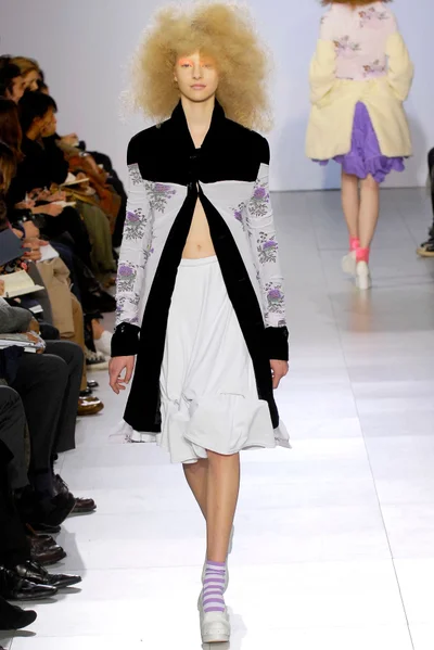 Look 8